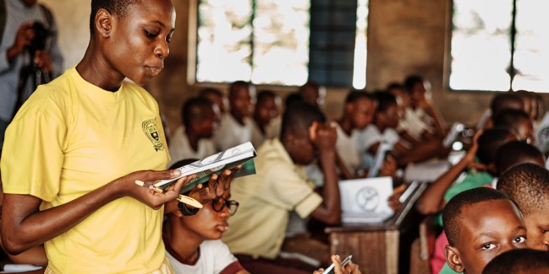 Young people reading