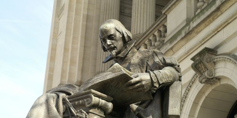 Statue of shakespeare